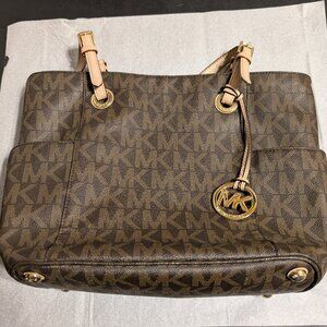 Michael Kors Jet Set Logo Signature Tote